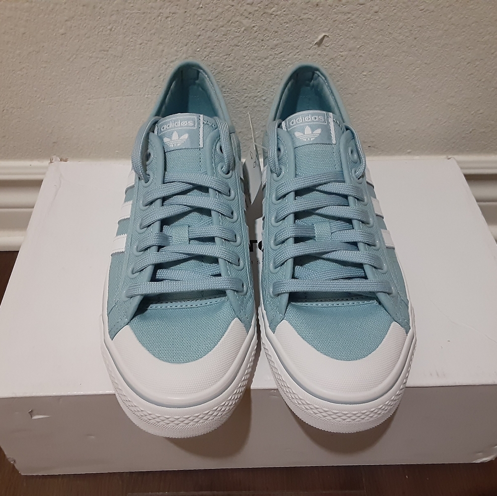 Adidas - Picture 4 of 4